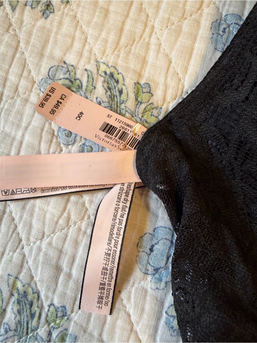 Victoria's Secret Black Lace Racerback Push-Up Bra - Picture 5 of 6